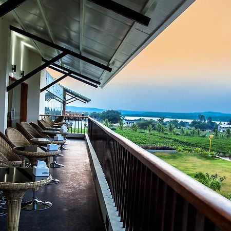 V Resorts Soma Vine Village Mahirāvani エクステリア 写真