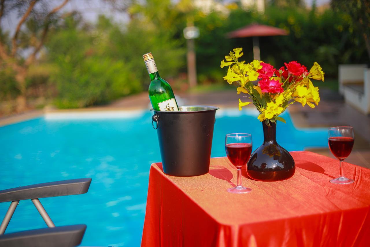 V Resorts Soma Vine Village Mahirāvani エクステリア 写真