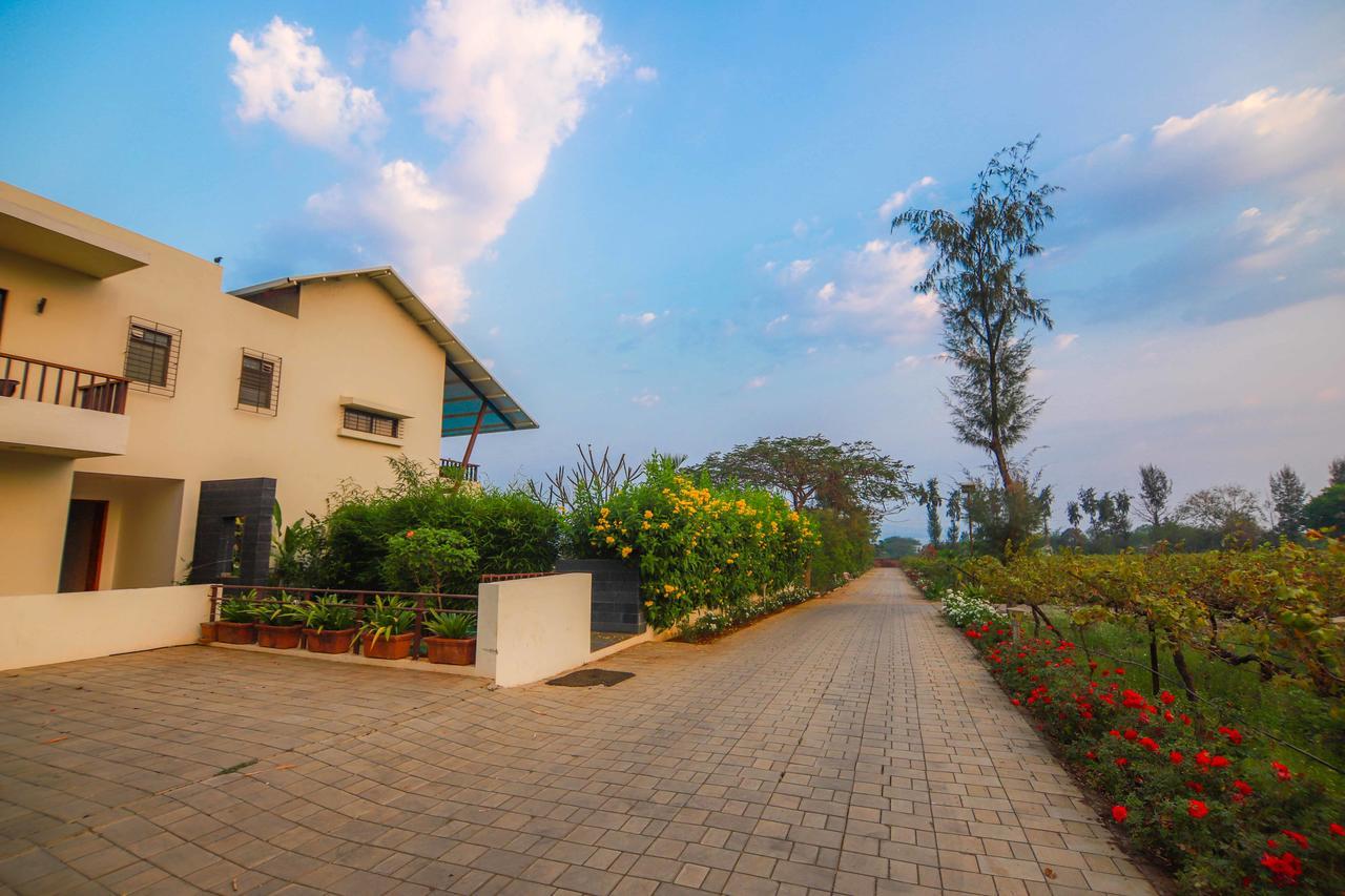 V Resorts Soma Vine Village Mahirāvani エクステリア 写真