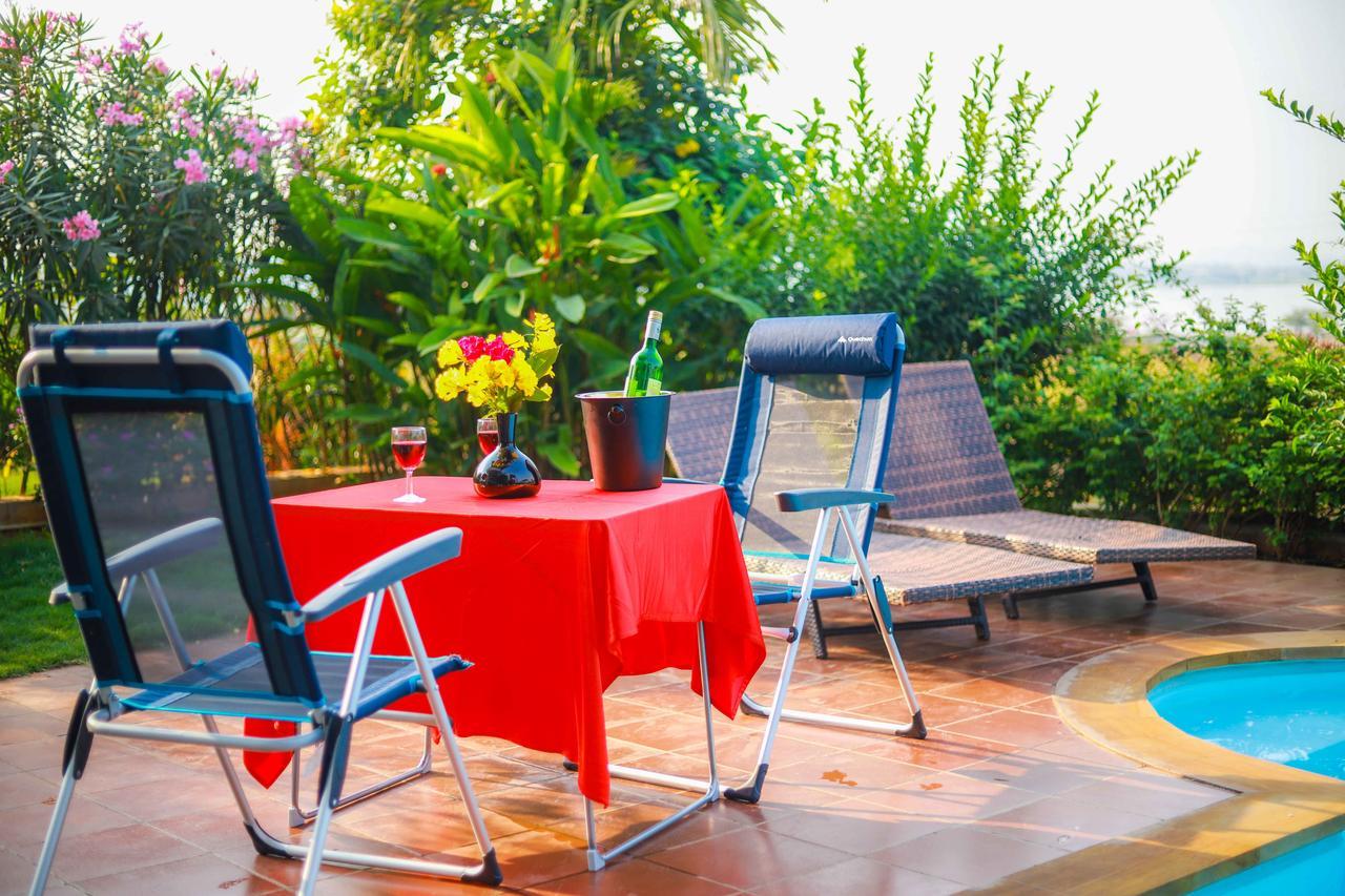 V Resorts Soma Vine Village Mahirāvani エクステリア 写真